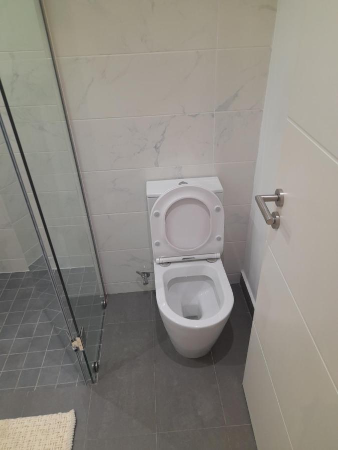The Lennox D-Plus Apartments Akra Zewnętrze zdjęcie