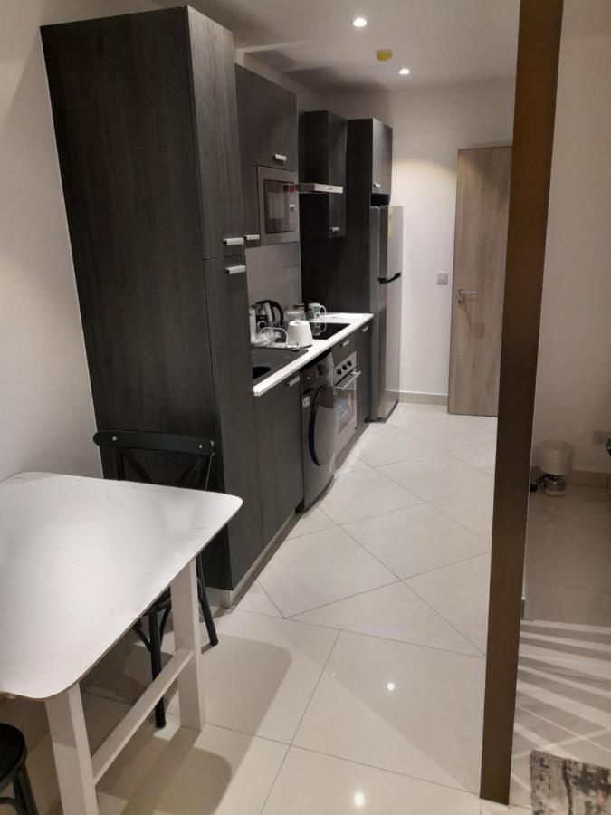 The Lennox D-Plus Apartments Akra Zewnętrze zdjęcie