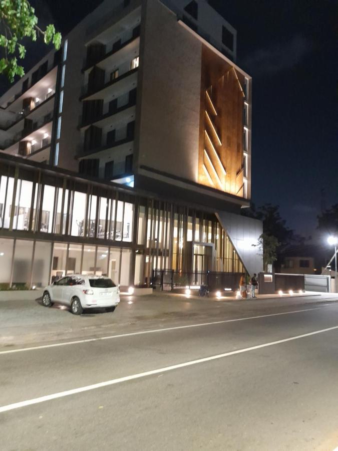 The Lennox D-Plus Apartments Akra Zewnętrze zdjęcie