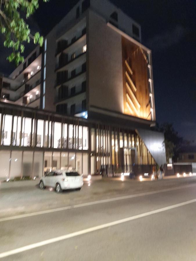 The Lennox D-Plus Apartments Akra Zewnętrze zdjęcie