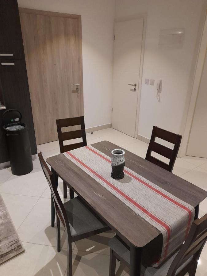 The Lennox D-Plus Apartments Akra Zewnętrze zdjęcie